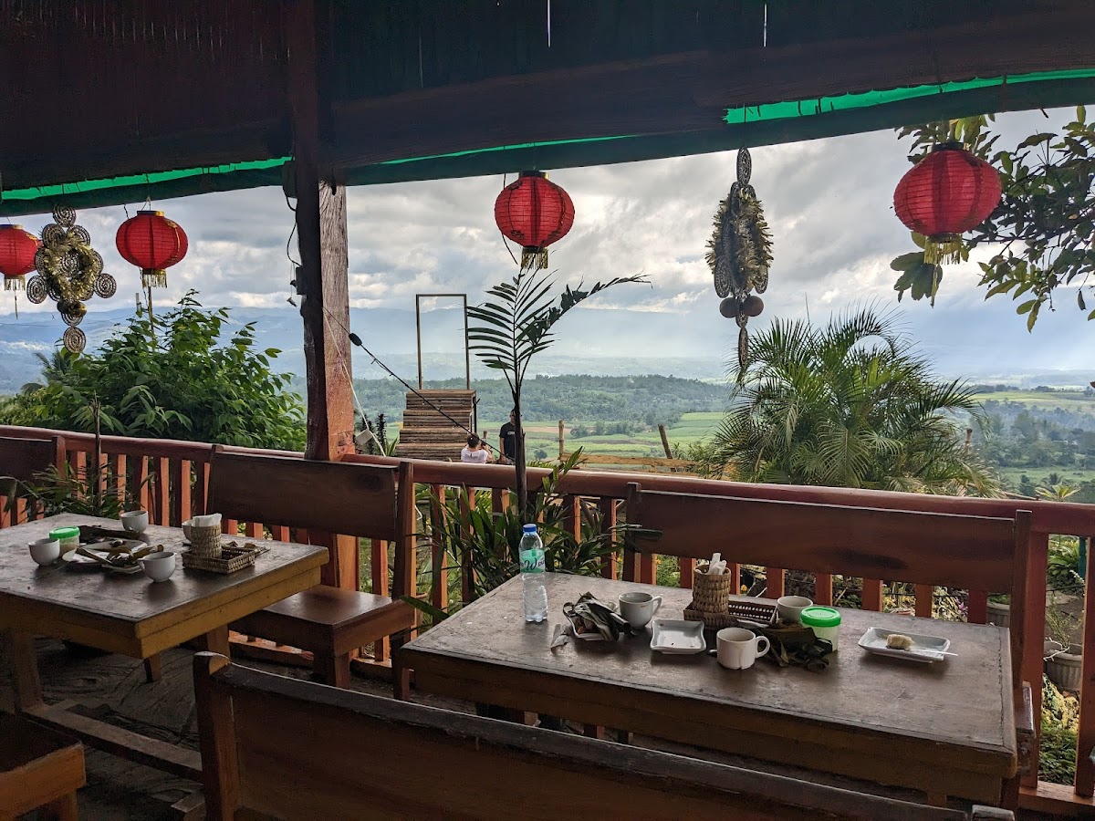 Nature's View Cafe